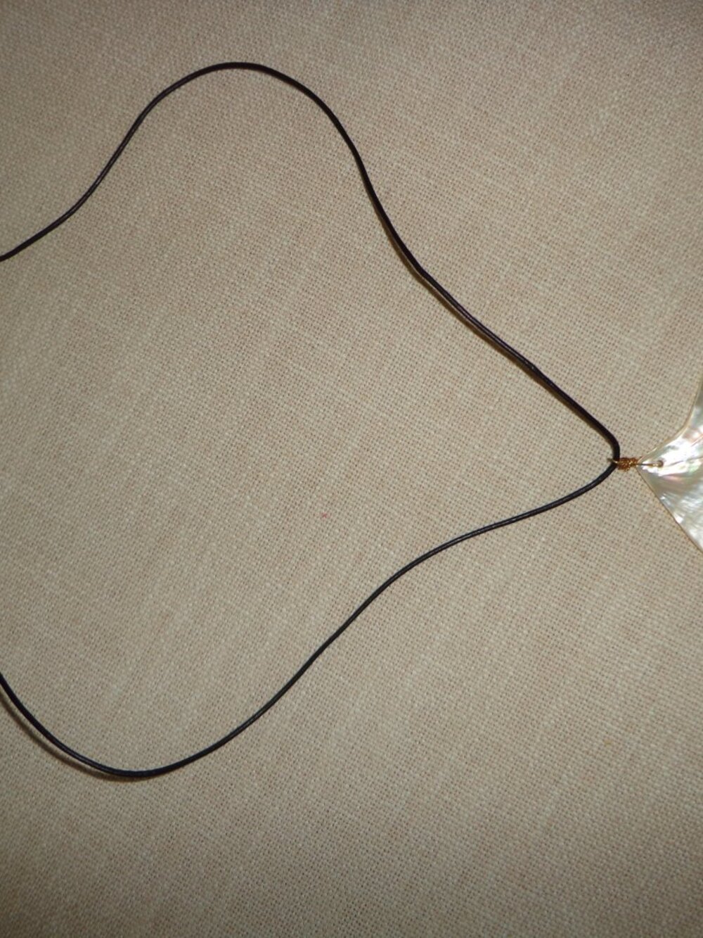NEWHand Crafted / Hand Polished Mother of Pearl Necklace Leather Cord Adjustable - Picture 10 of 14
